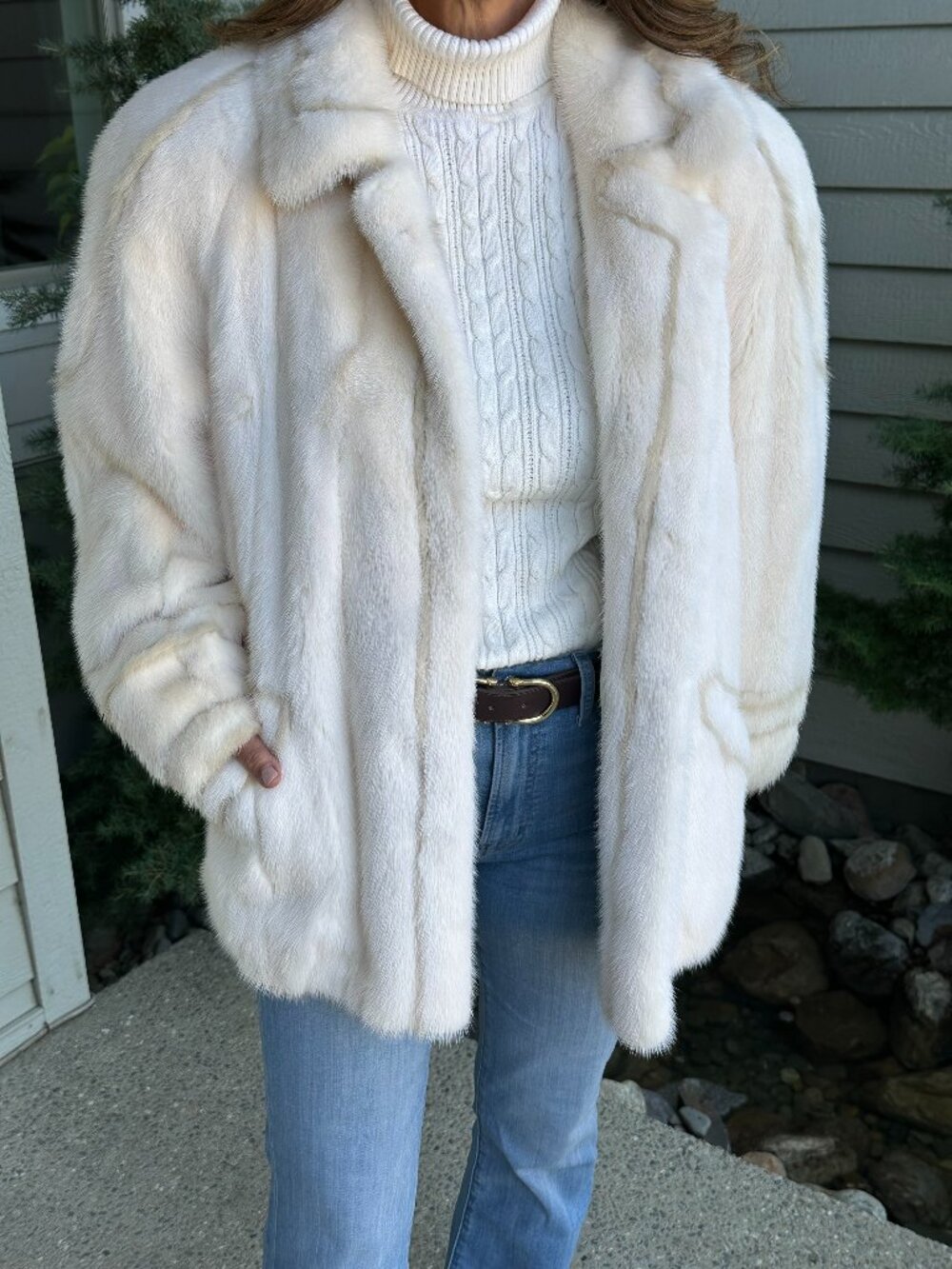 Oscar de la Renta Blush Mink and 100% Genuine Leather REVERSIBLE Jacket